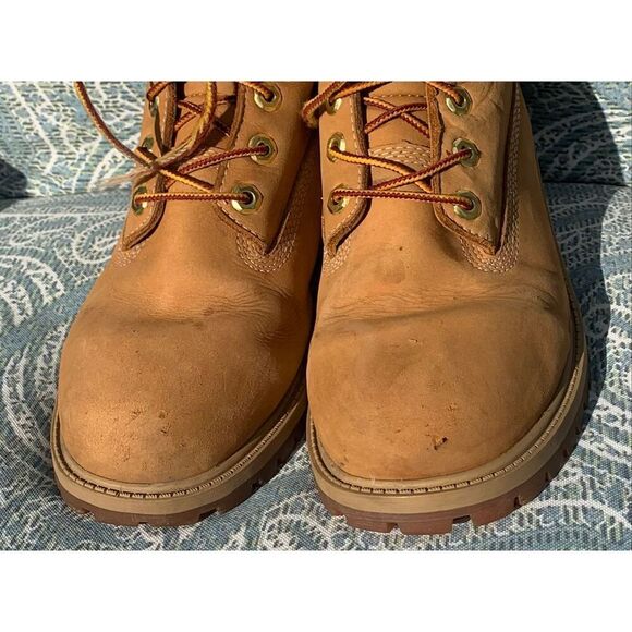 Timberland Classic 6" Waterproof wheat Boots YOUTH UNISEX sz 5.5 - Picture 3 of 11